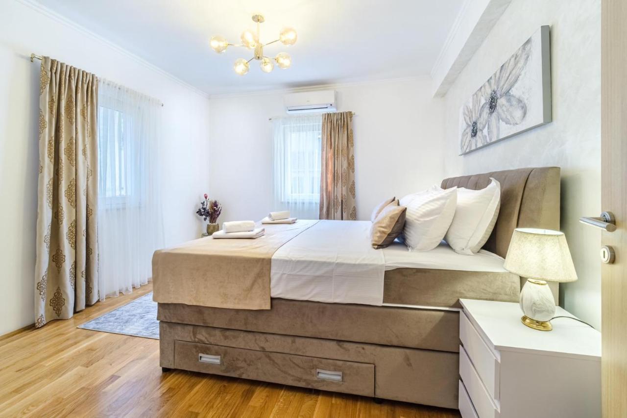 Luxury Apartmens Sebastijan&Karlo Split Buitenkant foto